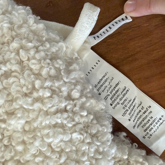 Pottery Barn Cream Cat-Shaped Christmas Stocking - Picture 4 of 4